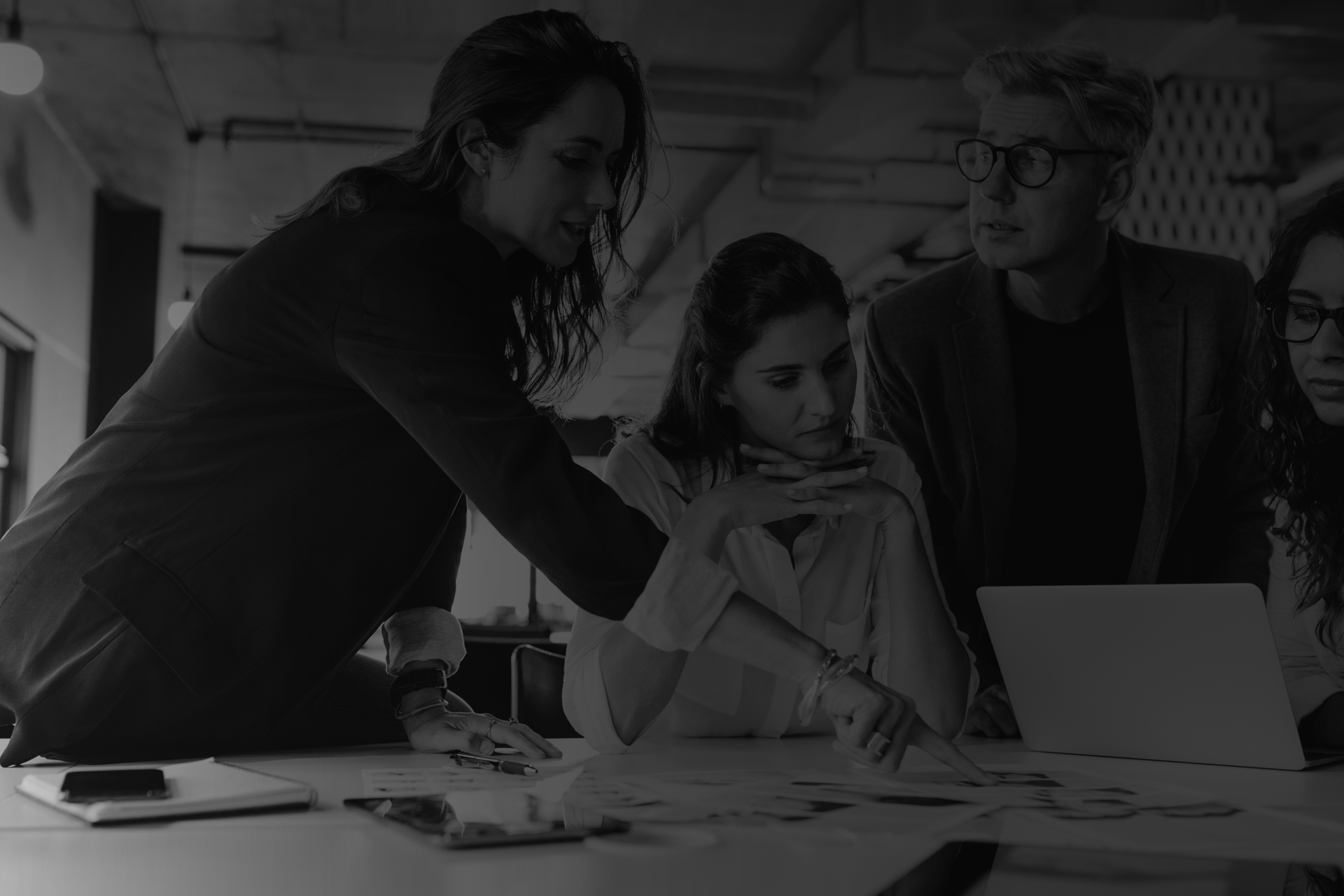 Stratégies digitales et infrastructures performantes pour l'engagement client